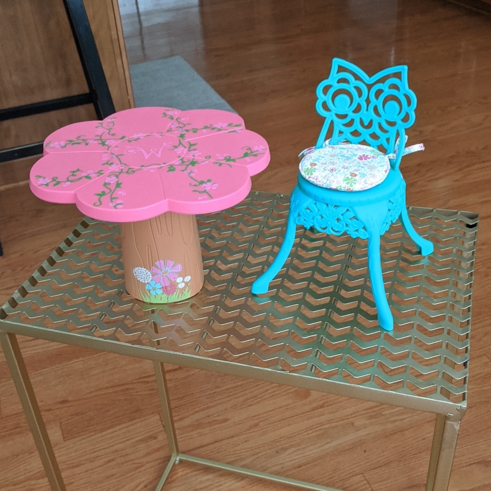American Girl Table and Chair set